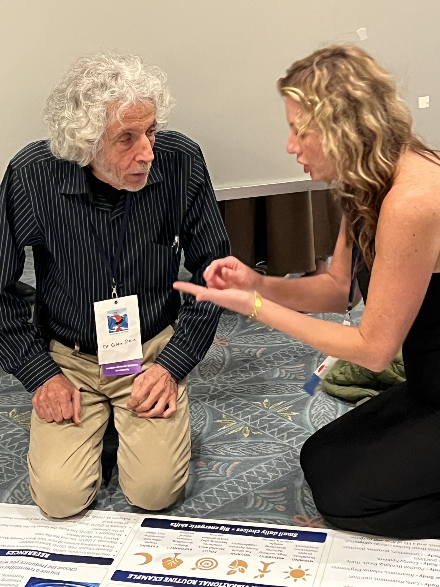 Lori in conversation at the consciousness conference